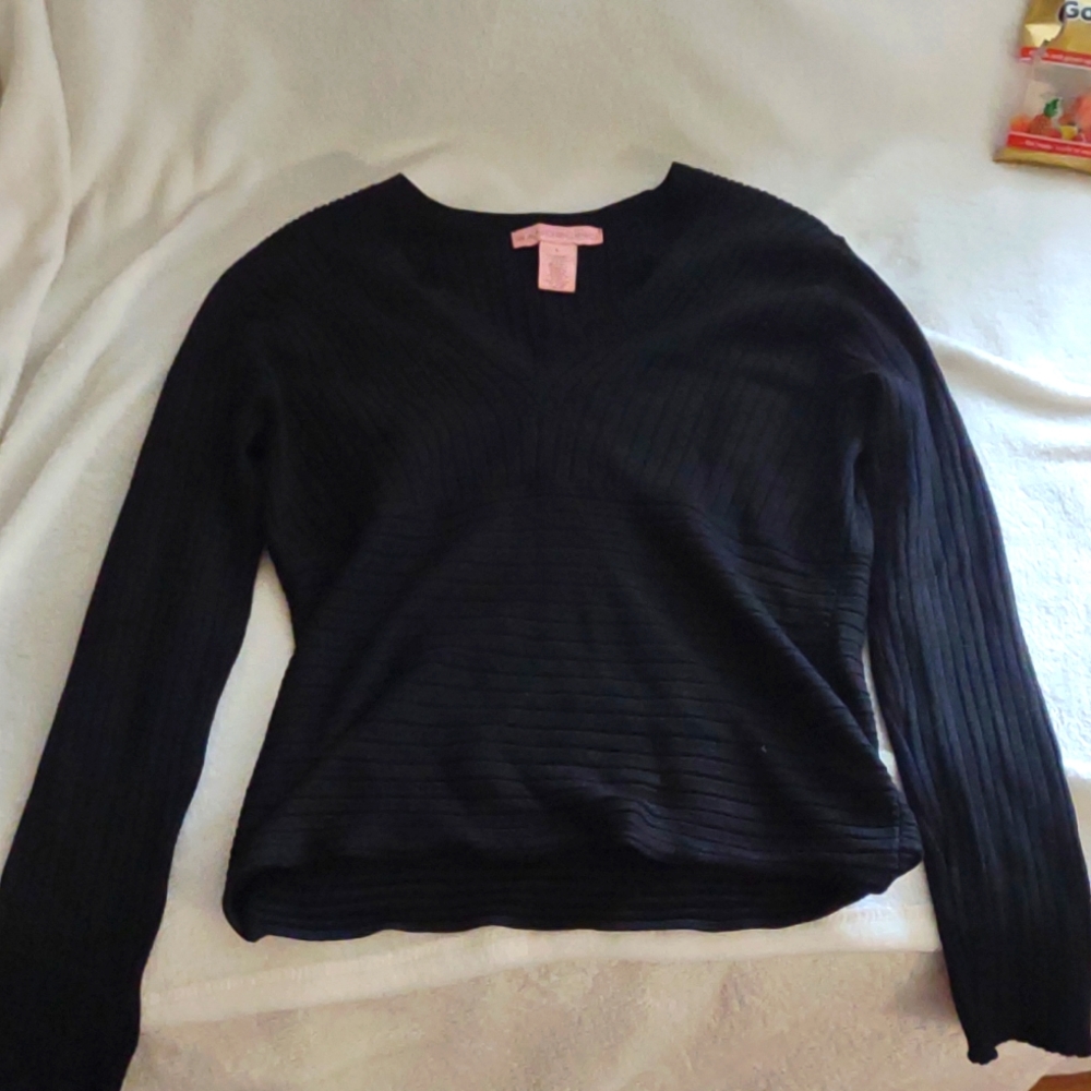 Bandolino top
